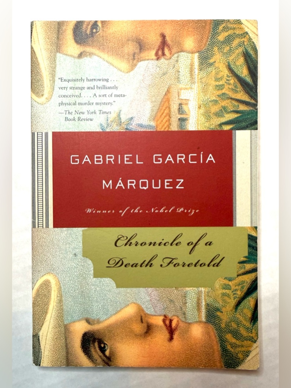 Chronicle of a Death Foretold Paperback Book by Gabriel Garcia Marquez
